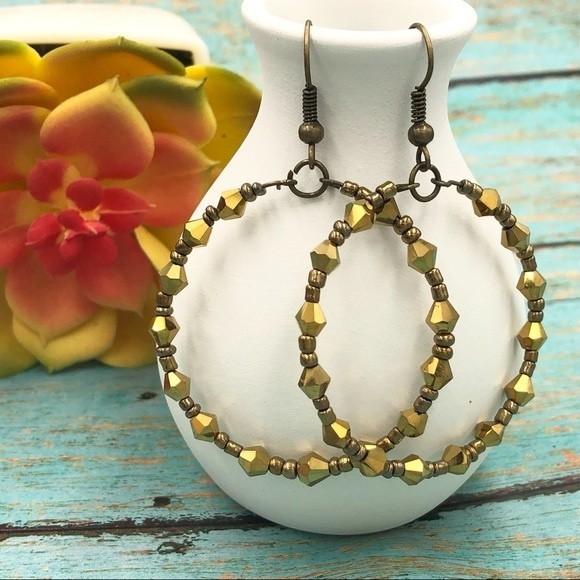 🍀 Metallic Brown Glass Bead Drop Hoop Dangle Earrings - Picture 1 of 2